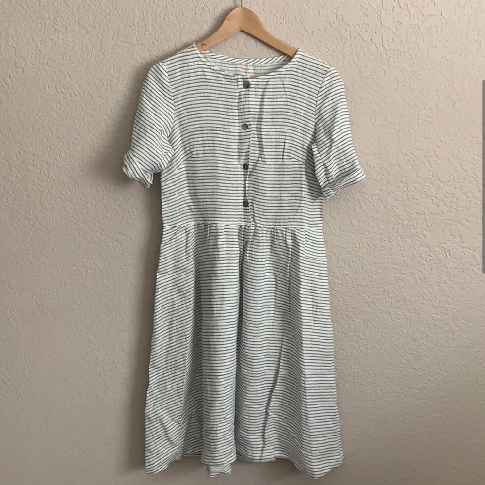 New OffOn Clothing Linen Stripe Button Dress